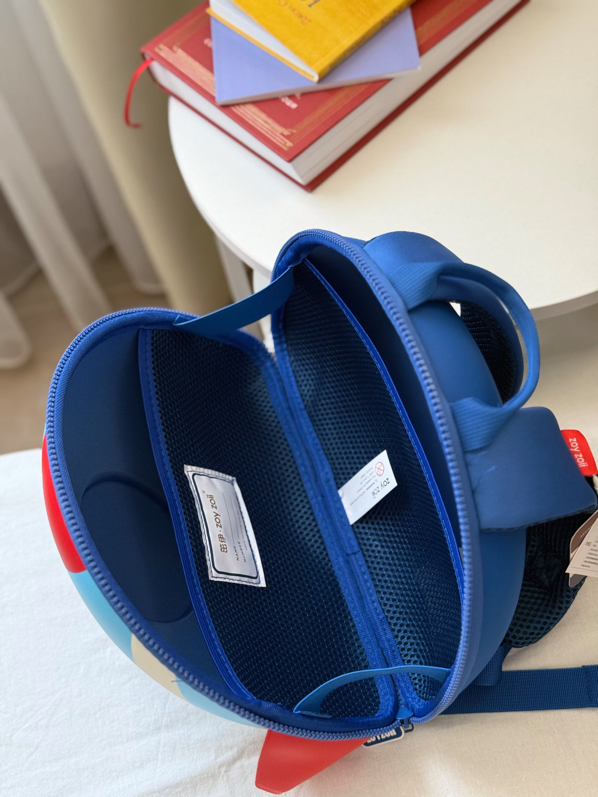 Mochila Zoy Zoii con diseño de cohete ideal para niños curiosos
