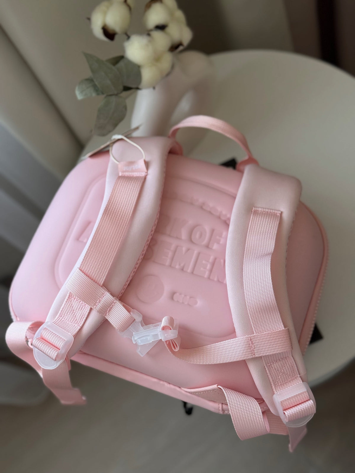 Mochila pequeña y ligera Zoy Zoii rosa con orejitas de zorro