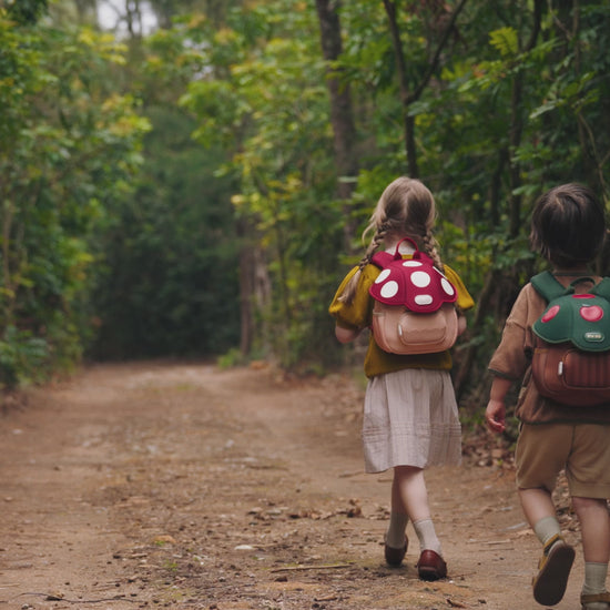 Mochila creativa y original infantil con forma de hongo