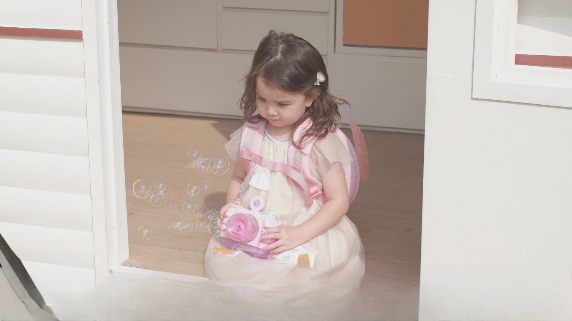 Mochila infantil con glitter y alas Zoy Zoii para uso escolar