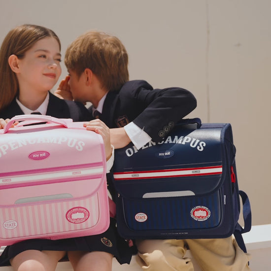 Zoy Zoii mochila escolar azul marino para niños, modelo OpenCampus con diseño a rayas, correas acolchadas y bolsillos prácticos, ideal para uso diario en el colegio