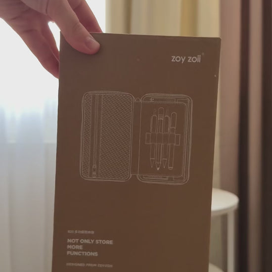 Estuche escolar para niños Zoy Zoii con diseño de cereza espacial color rosa